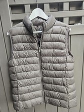 Leichte Steppweste Gr. M (38) Olivgrün, neuwertig