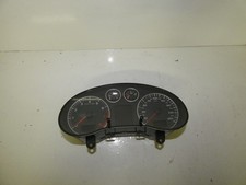 Kombiinstrument  Audi A3 8P Sportback BJ 2004 Benzin 337tkm 8P0920900E