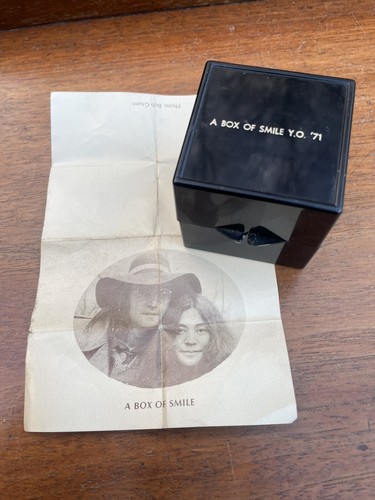 Beatles john lennon yoko - john,