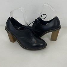 Dr. Martens Jinelle Oxford-Schuhe mit Absatz schwarz Leder Absatz Größe 3 UK Damen Lady