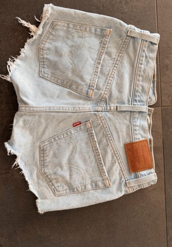 Levi 501 shorts w25 - levi’s,