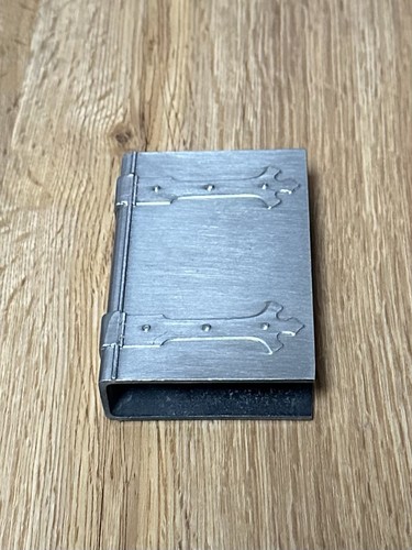Silberne zinn buch mit - silberne,