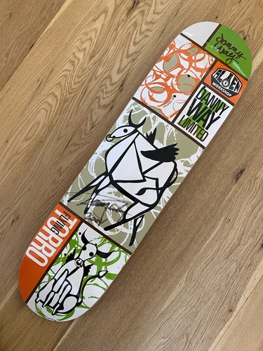 Nos 2004 alien - workshop, signed