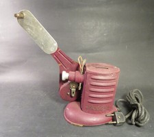 alter Piccolo Filmprojektor, wohl aus 30 er Jahre, 220 V + Handkurbel