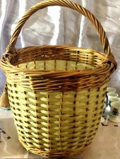 DDR Korb-Erntekorb Garten,Ernte,Pilze-Plastik/Holz ca.31 cm hoch-ohne Henkel gem