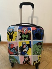 American Tourister - Avengers-Kabinenkoffer – Spaß & Funktion für kleine Helden!