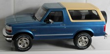 LS COLLECTIBLES LS055B FORD BRONCO 1:18 mit OVP