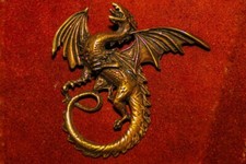 Großer Drache aus Bronze