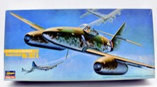 Militärflugzeug Modellbausatz