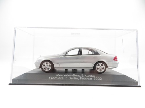 Minichamps mercedes benz - 1:43,