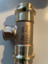 5 Sanpress Viega Pressfittinge  28er t_stücke mit IG 1/2