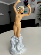 Wallendorf  Porzellan Figur Nackte Frau
