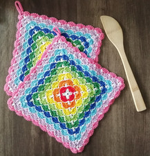 1 PAAR TOPFLAPPEN MUSCHELMUSTER IM REGENBOGEN LOOK - neu