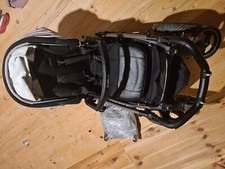 Kinderwagen Pegpèrego mit  Babyschale Und Babywanne