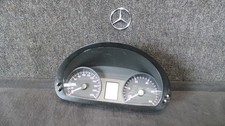 H80-61 * Mercedes-Benz W639 Vito Kombiinstrument Tacho Km/h - A6399006000