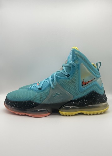 Nike lebron christmas - nike,