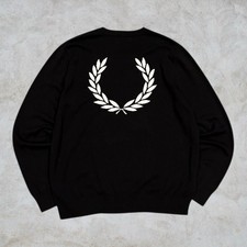 BNWT Fred Perry Graphic Laurel