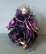 Harlekin sitzend Porzellan Figur Clown Deko Puppe, Vintage