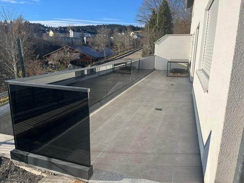 Ganzglasgeländer