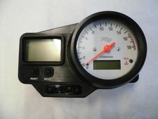E4. Yamaha YZF R6 RJ03 Tacho