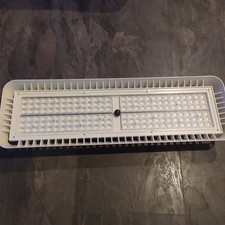 Luxonic 87W LED Leuchte