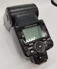 Nikon Speedlight SB-700