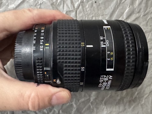 Nikon nikkor 85 mm - af, 28-85