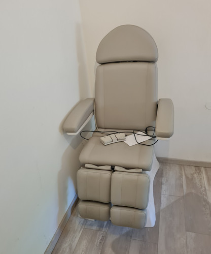 Elektrisch verstellbarer