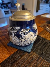 Bierkrug aus Steinzeug mit