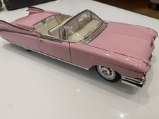 Modellauto Cadillac Eldorado 1959 Cabriolet, rosa, Masstab 1:18