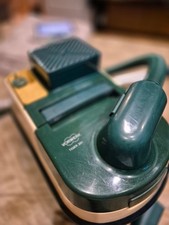 vorwerk tiger 251 grundgerät mit Saugrohr und Elektroschlauch