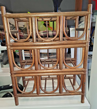 Flaschenregal aus Rattan für