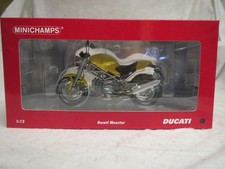 Ducati Monster Gelb Motorrad