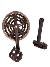 Shimano 200GS Vintage Kurbelsatz 3-fach Hung Kuang Pedale 170mm FC-M200 Schwarz