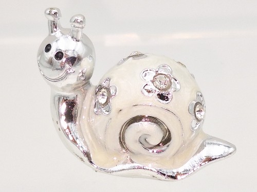 Schnecke weiß silber mit