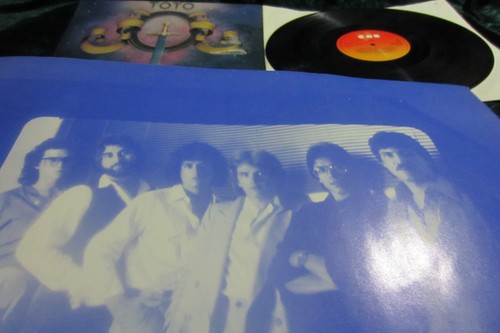 Toto same - toto, ★★