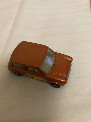 Vintage match box racing - match,