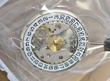 Uhrwerk PT5000 entspricht ETA