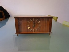 Alte Uhr Heges Tischuhr