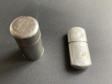 Zwei Antike Feuerzeuge Eins WW2 Zweiter Weltkrieg Konvolut