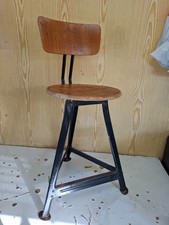 Werkstatt stuhl 3 bein  industrie design alt vintage
