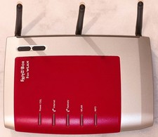 FRITZ!Box Fon WLAN 7270 Router (ADSL, 300 Mbit/s, DECT-Basis, Media Server)