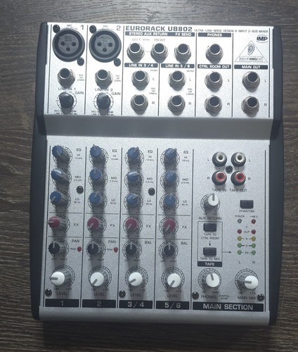 Behringer eurorack ub802 - behringer,