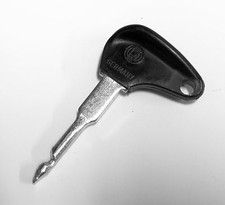 orig. Bosch Zündschlüssel für Traktor Trecker LKW Bus Schlepper (100123)