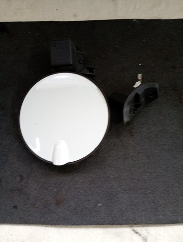 Opel corsa tankklappe weiß - opel, d