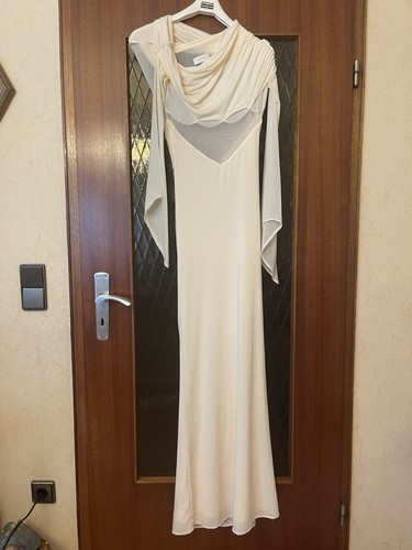 Kaitlin one shoulder - one, slinky