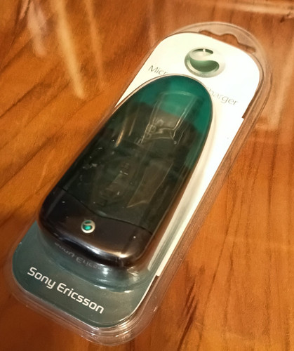 Sony ericsson micro - micro, travel