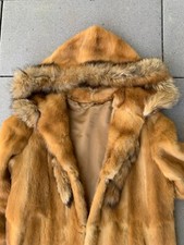 Vintage- Artikel: ganzfellig aufgesetzter, taillierter Kolinsky (Wiesel) Mantel