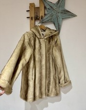 Dennis Basso Luxus Kunst Nerz