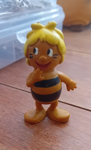 ältere biene maja figur - Ältere,
